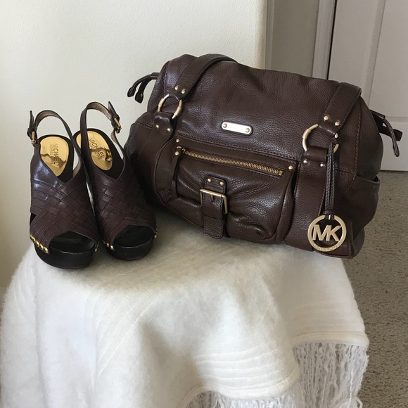 Michael Kors Gold-studded Brown Leather Wedge, 7.5 - Picture 8 of 8